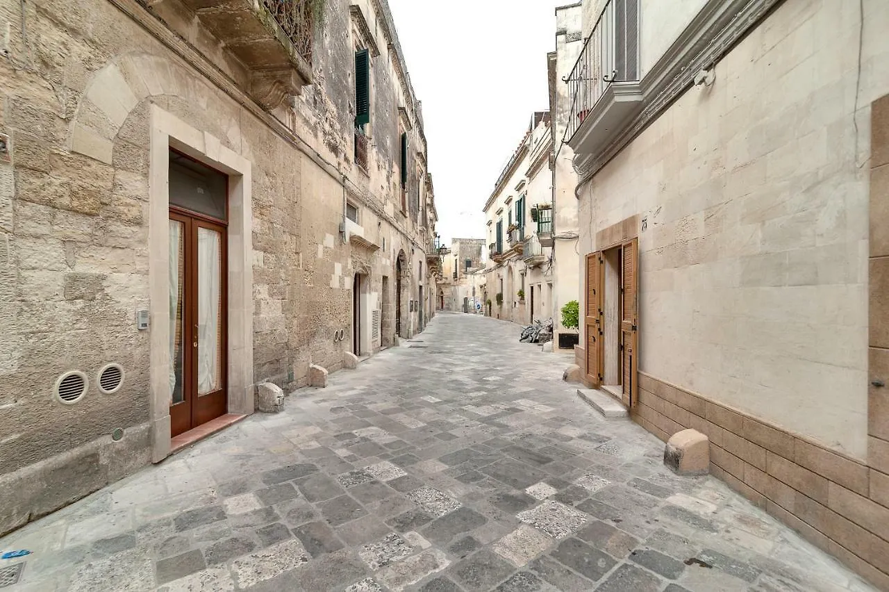 Salotto Dei Baroni Apartment Lecce 0*,