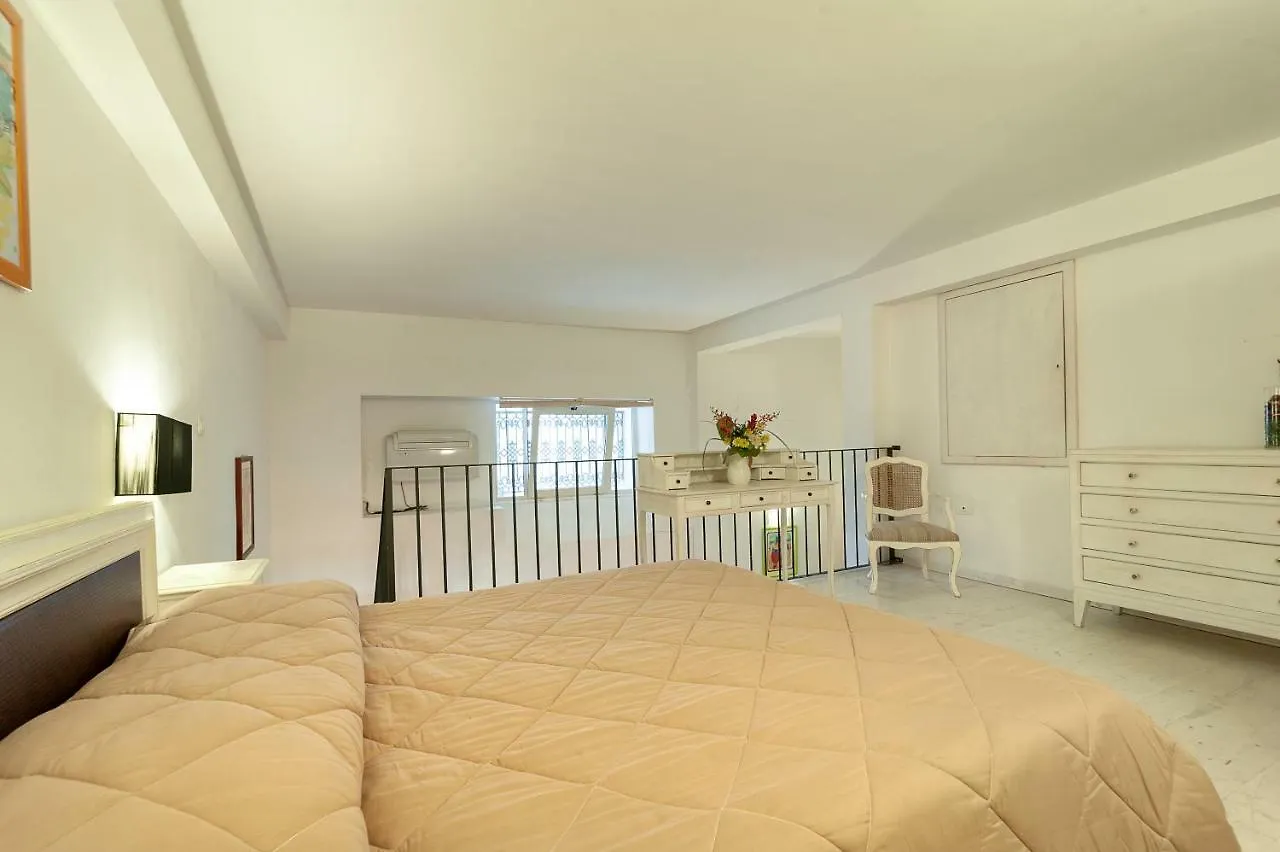 Salotto Dei Baroni Apartment Lecce